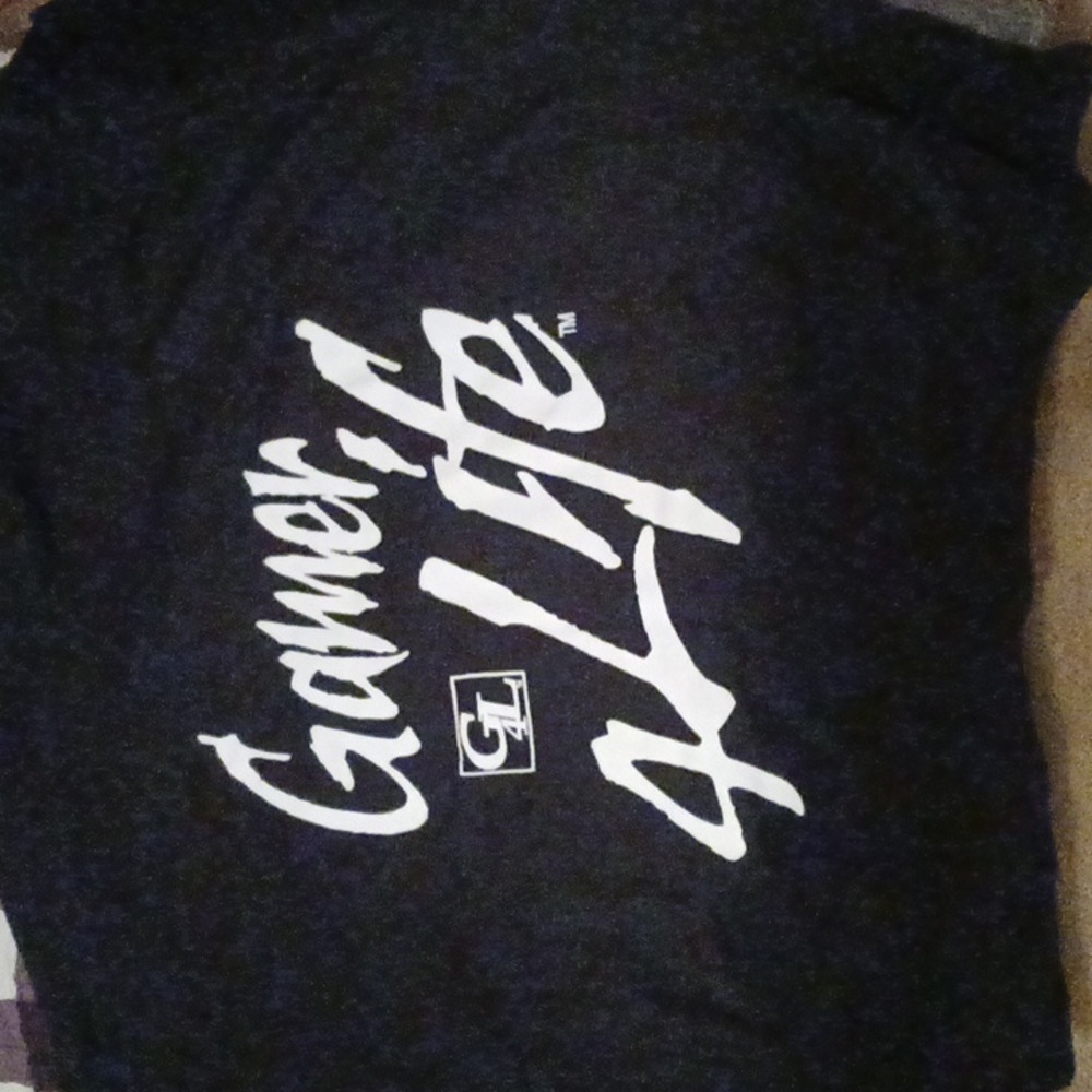 Brand new 2x gamer for life shirt
